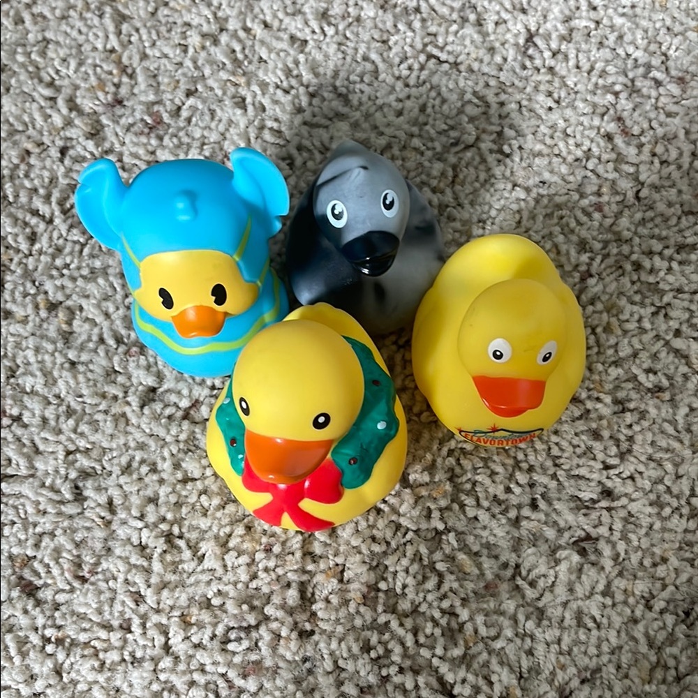 Colorful Rubber Duck Toy Set